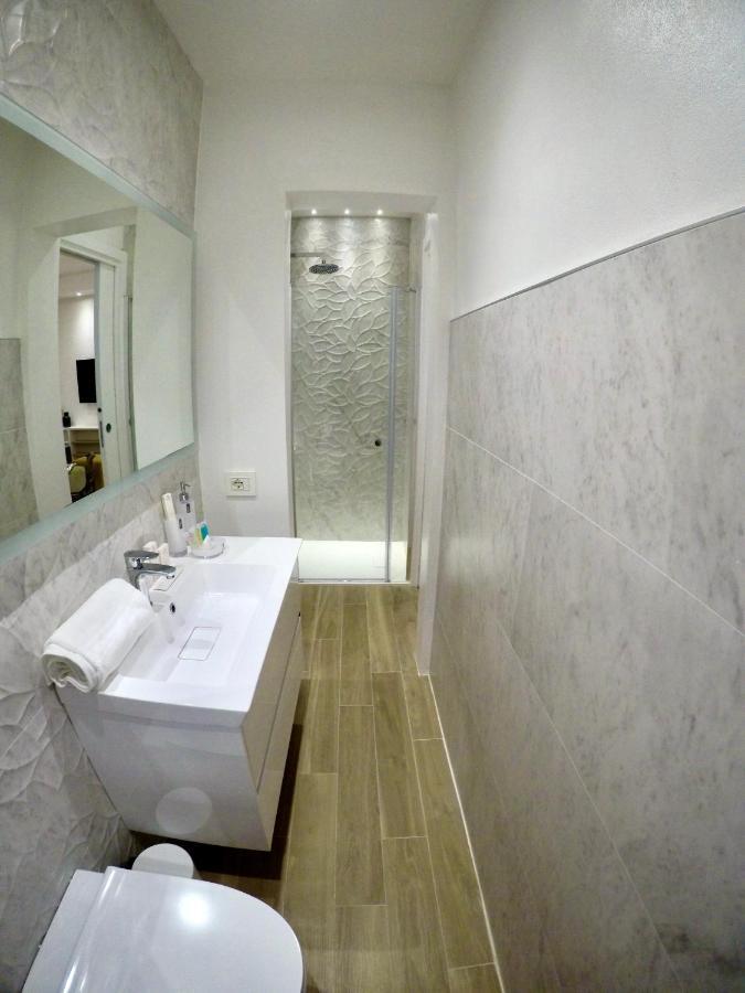 Nr8 - Santa Croce Apartment ฟลอเรนซ์ ภายนอก รูปภาพ