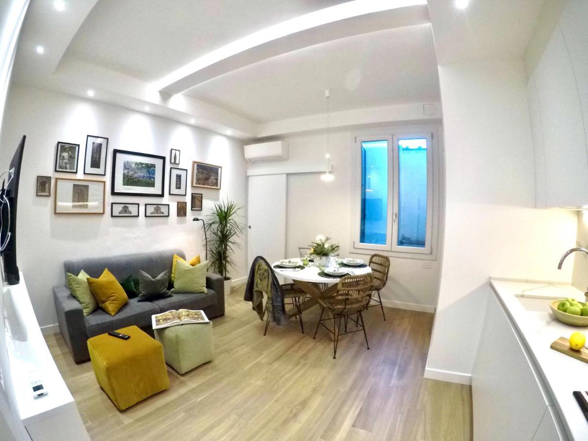 Nr8 - Santa Croce Apartment ฟลอเรนซ์ ภายนอก รูปภาพ